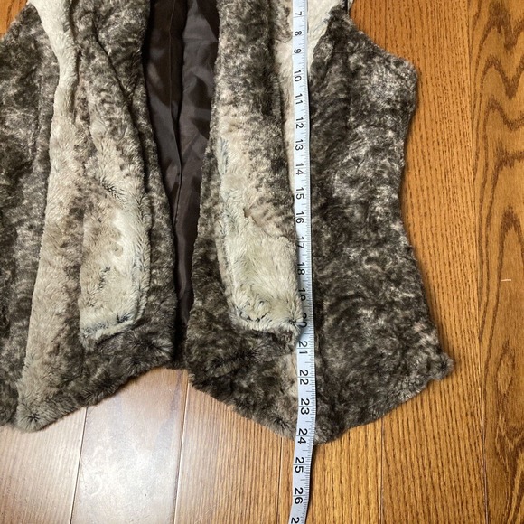 L PL super soft faux fur vest open front Kate Rosie petite - Picture 9 of 9